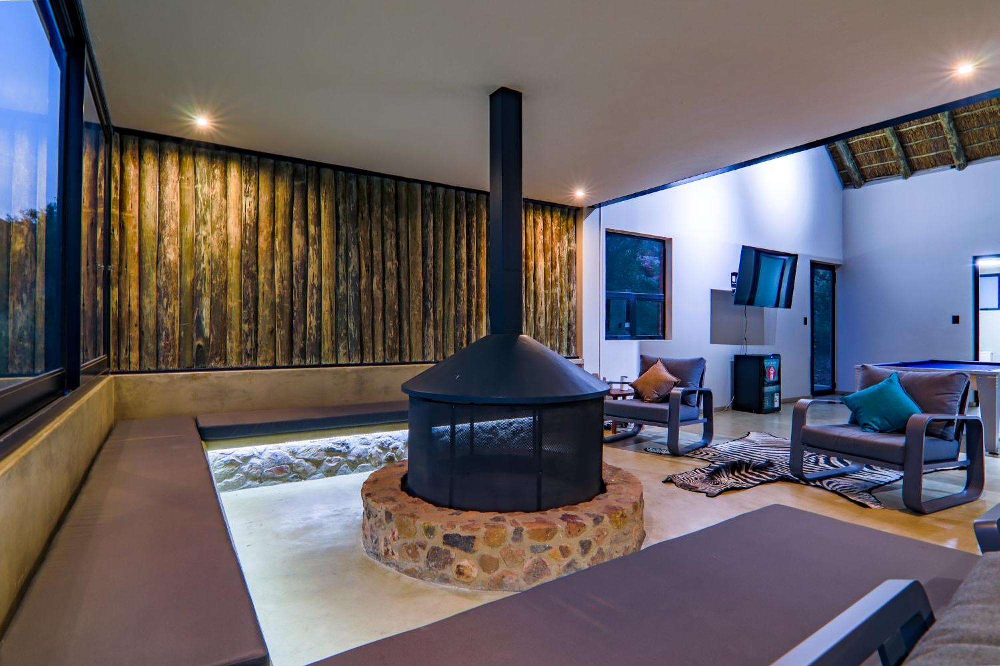 Cliffhanger Lodge Mabula Game Reserve Extérieur photo