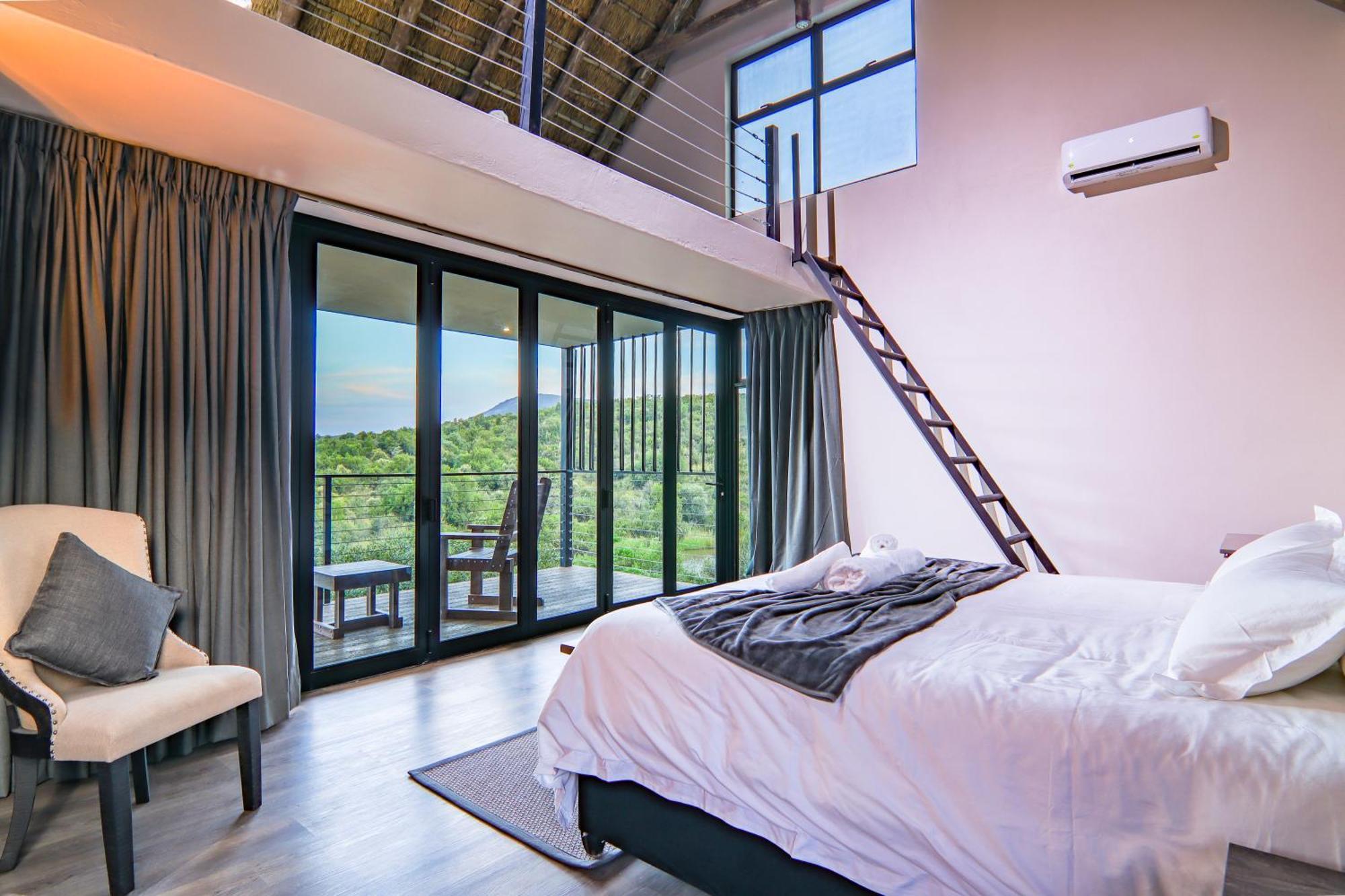 Cliffhanger Lodge Mabula Game Reserve Extérieur photo